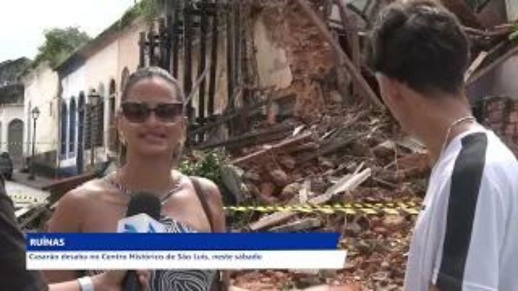CASARÃO DESABA NO CENTRO HISTÓRICO DE SÃO LUÍS