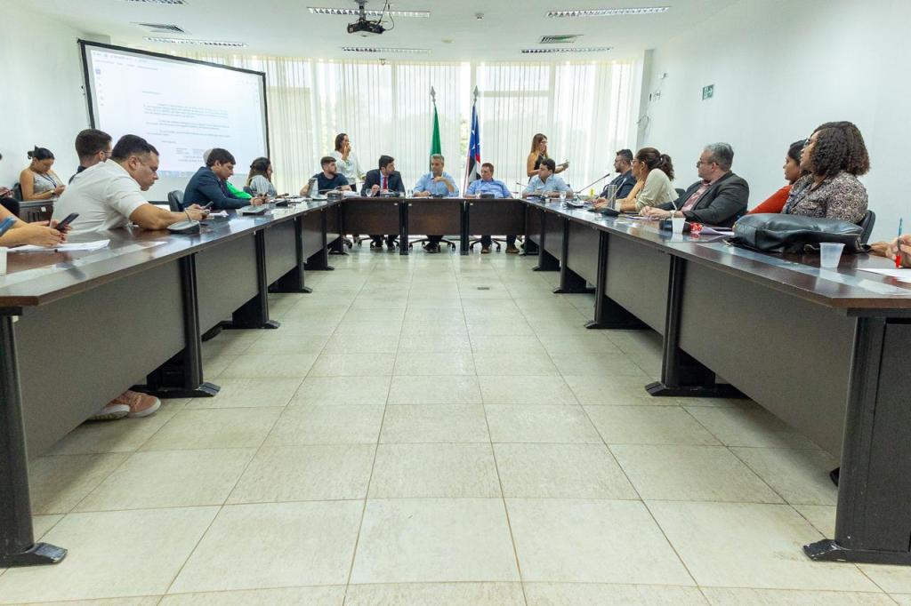 CCJ da Alema analisa projeto que determina criação de cadastro de agressores sexuais de crianças e adolescentes