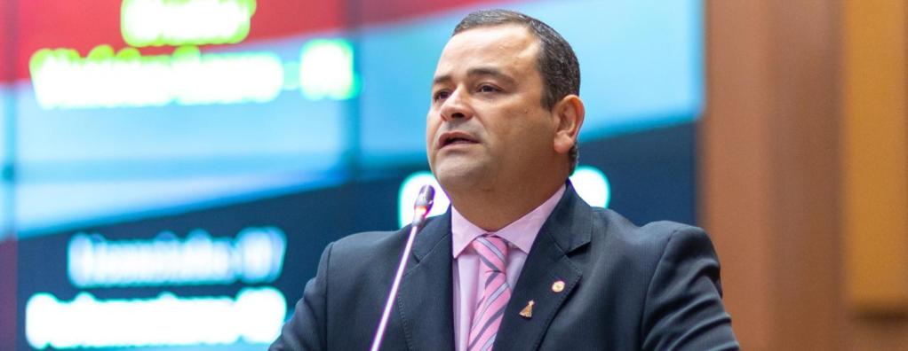 Deputado destaca problema de abastecimento de água no município de Pedreiras