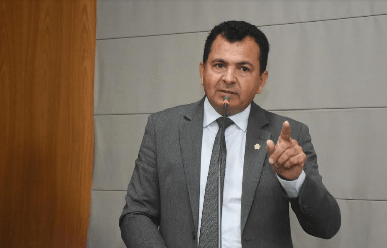 Comissão processante da Câmara Municipal de São Luís define prazo para defesa de Vereador Domingos&nbsp;Paz