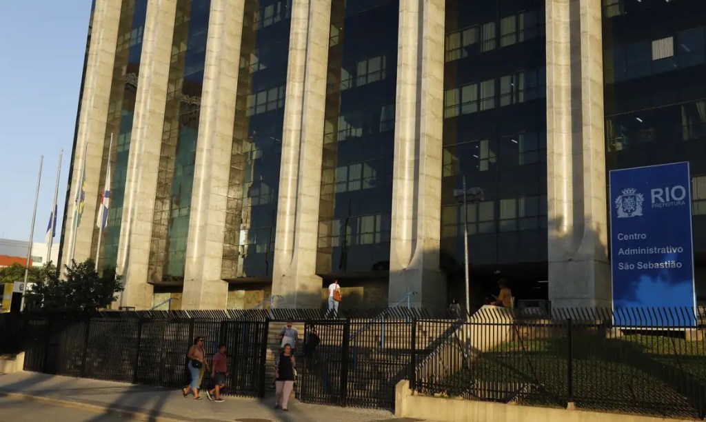 Saiba quais são as responsabilidades de prefeito e&nbsp;vereador