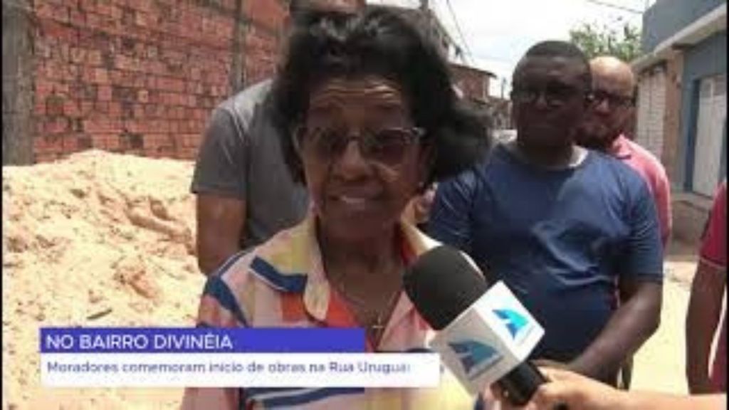 CONSTRUÇÃO DE PONTE NA RUA URUGUAI NO BAIRRO DIVINÉIA FINALMENTE COMEÇA