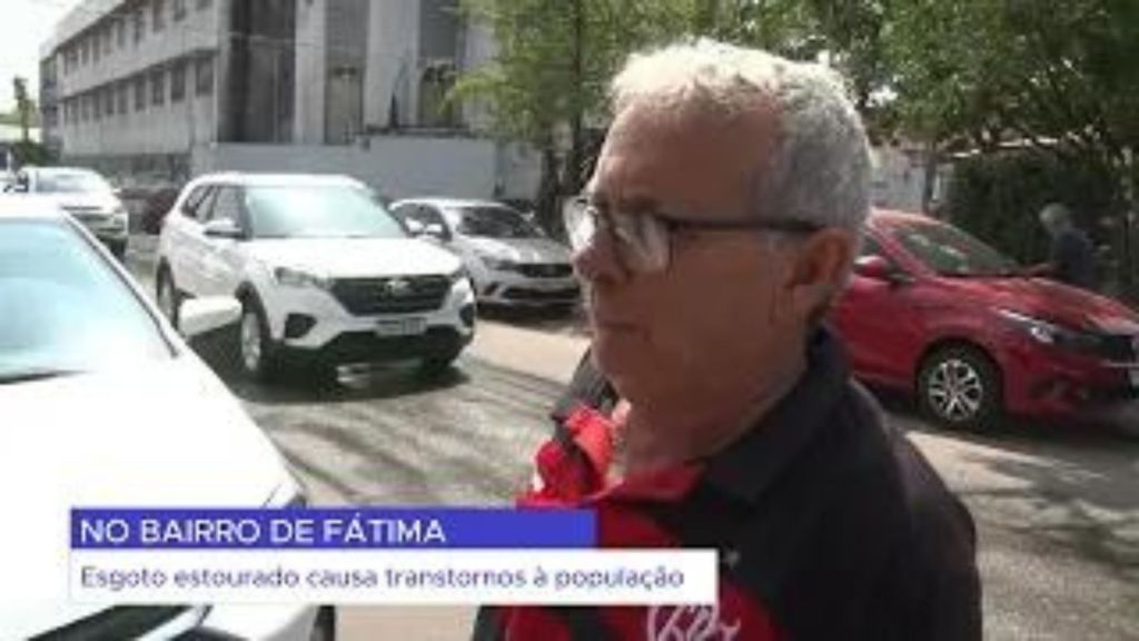 ESGOTO ESTOURADO NO BAIRRO DE FÁTIMA CAUSA TRANSTORNOS A MORADORES E A PACIENTES DE HOSPITAL