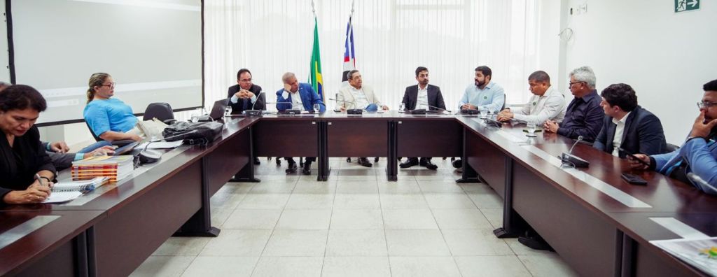 Frente Parlamentar em Defesa da Baixada amplia discussões sobre construção de diques com Codevasf e&nbsp;Sema