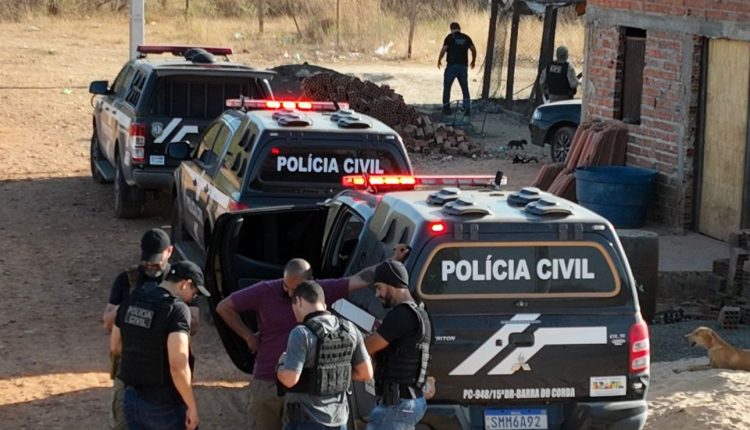 Polícia Civil deflagra operação de repressão ao tráfico de drogas em Presidente&nbsp;Dutra