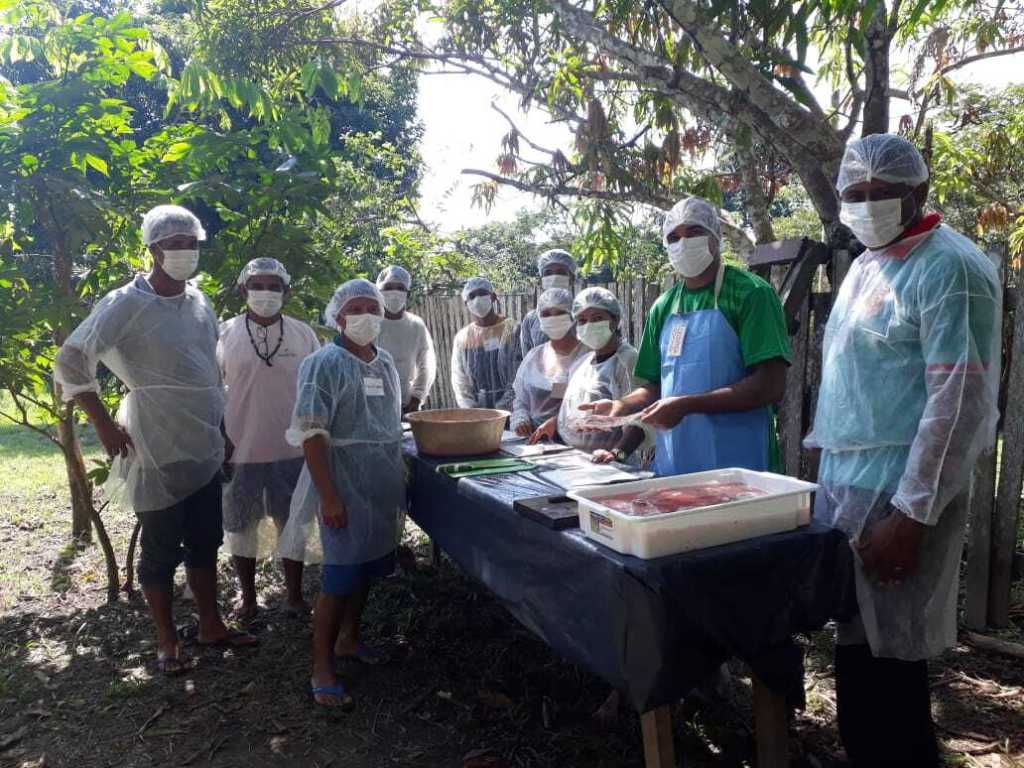 Curso de capacitação em beneficiamento de pescado é iniciado pela Sagrima