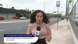 USUÁRIOS PEDEM ABRIGO EM PARADA DE ÔNIBUS DESTRUÍDA NA AV. DOS&nbsp;AFRICANOS