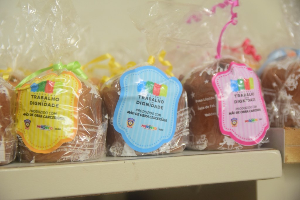 Produção de panetones por internas do sistema prisional do Maranhão promove ressocialização