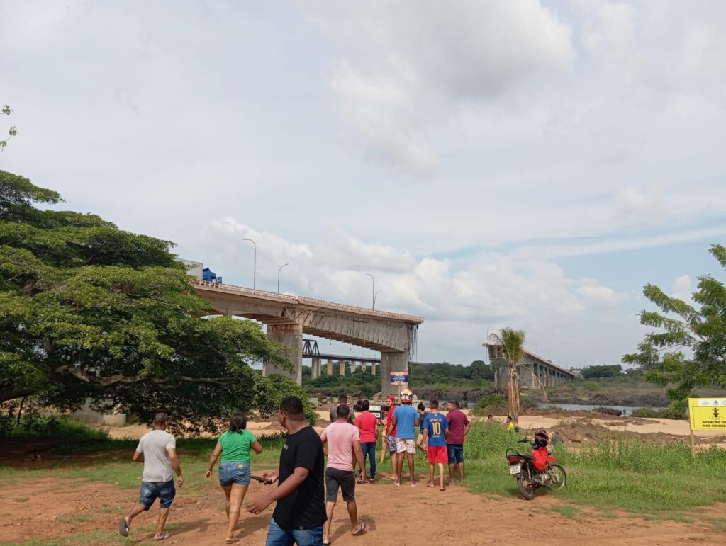 Fiscais do Dnit aprovaram obra 2 meses antes de ponte cair