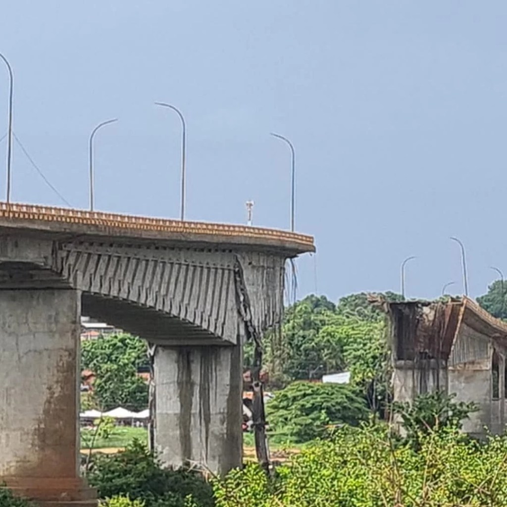 IBAMA confirma vazamento de ácido sulfúrico no Rio Tocantins após desabamento de ponte