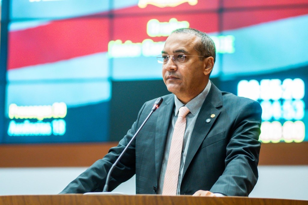 Deputado propõe prioridade de matrícula para filhos de professores e funcionários em escolas&nbsp;estaduais