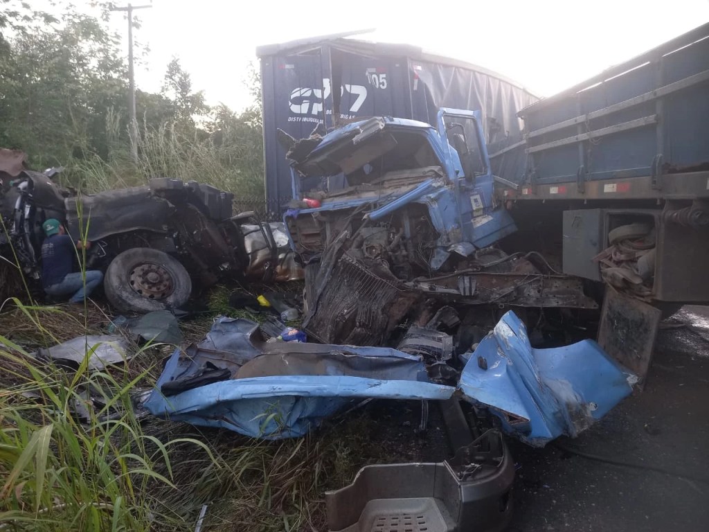 Acidentes graves deixam dois feridos nas rodovias federais do&nbsp;Maranhão