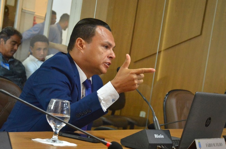 Vereador celebra inauguração de ponte na Santa Clara e cobra mais investimentos em infraestrutura