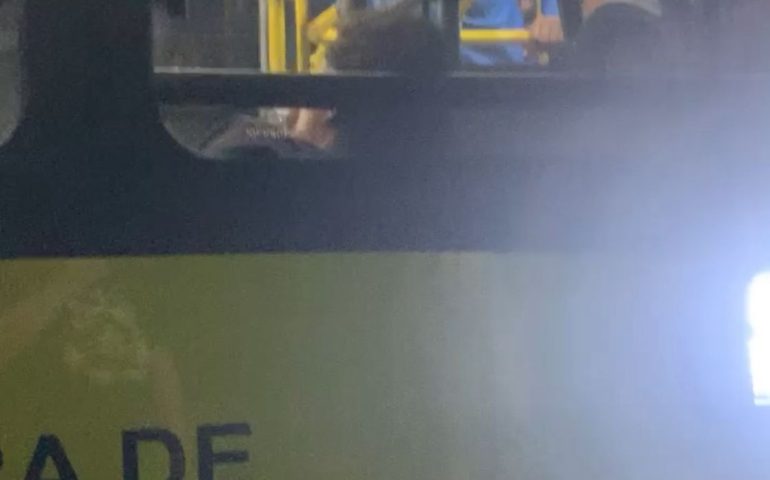 Passageiros reagem e detêm assaltante dentro de ônibus no Centro de São&nbsp;Luís