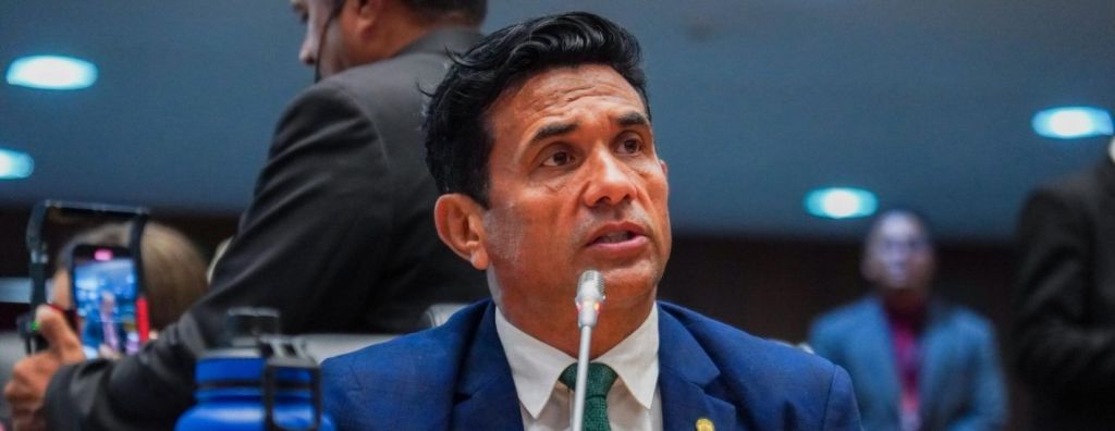 Deputado afirma que PF confirma desvio de R\$ 49 milhões na compra de respiradores pelo Consórcio Nordeste